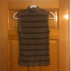 Sleeveless Turtle Neck Sweater